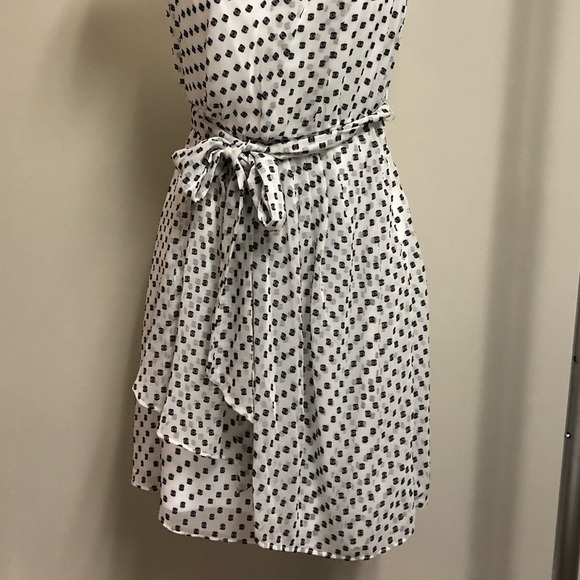 EXPRESS Strapless Cocktail Dress 4 - Picture 2 of 5